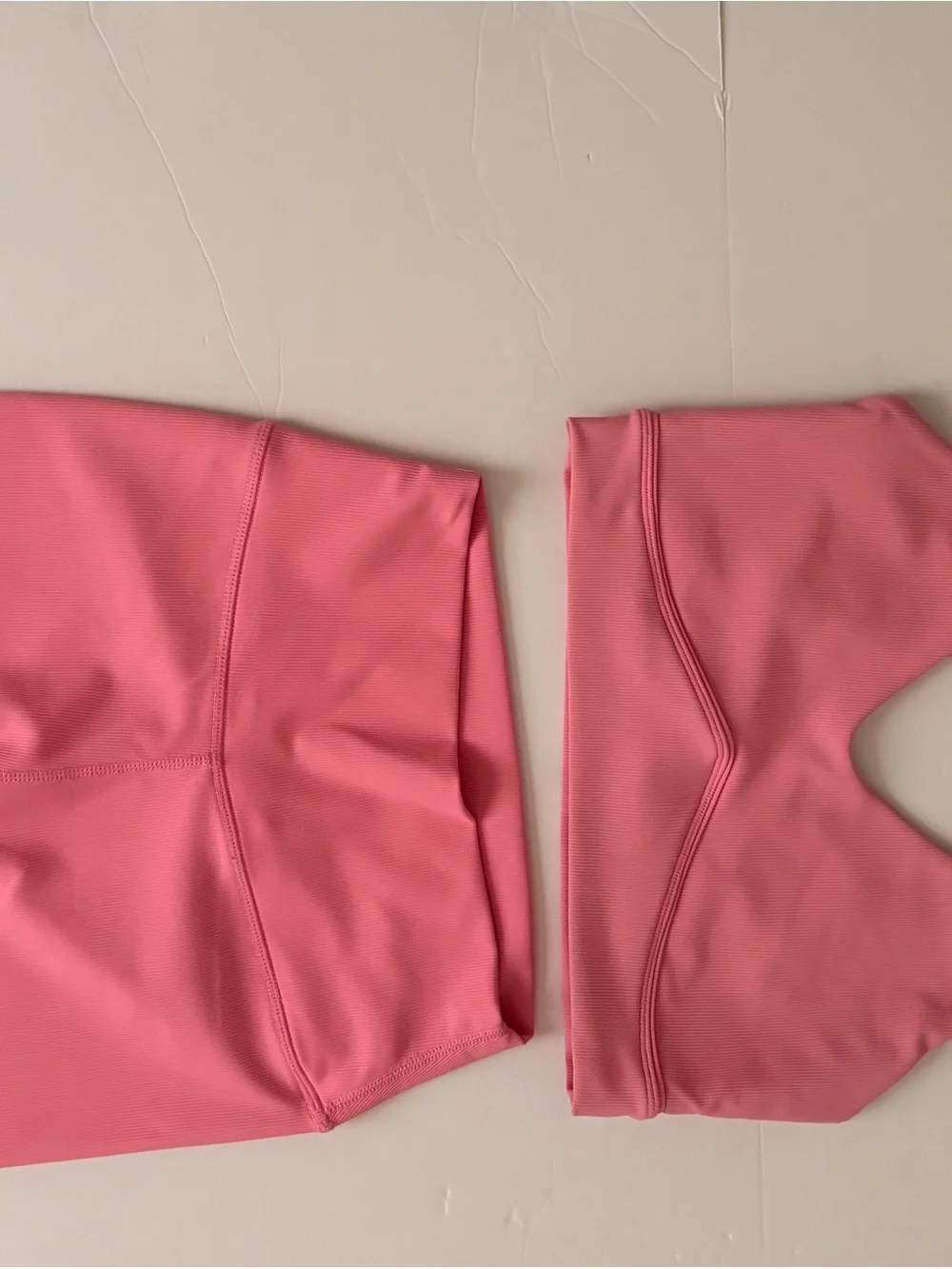 WILO 2-piece ribbed activewear set—high-waits leggings & sports bra -size M